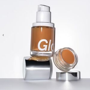 Glossier stretch face duo